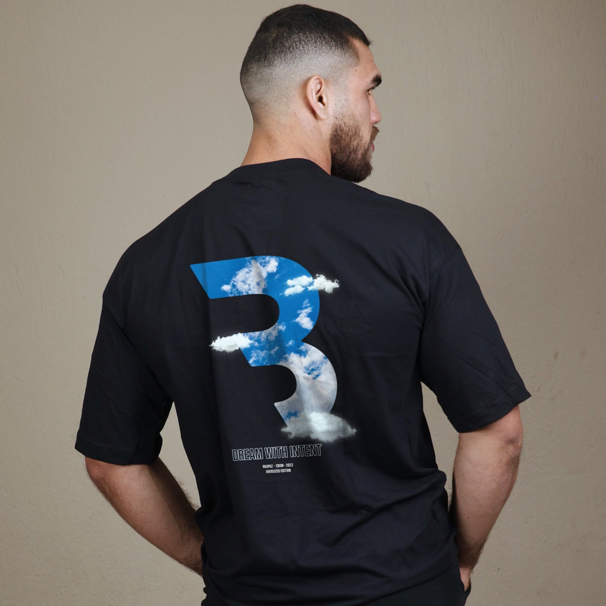 Camiseta "HIGH IN THE SKY - CBUM"
